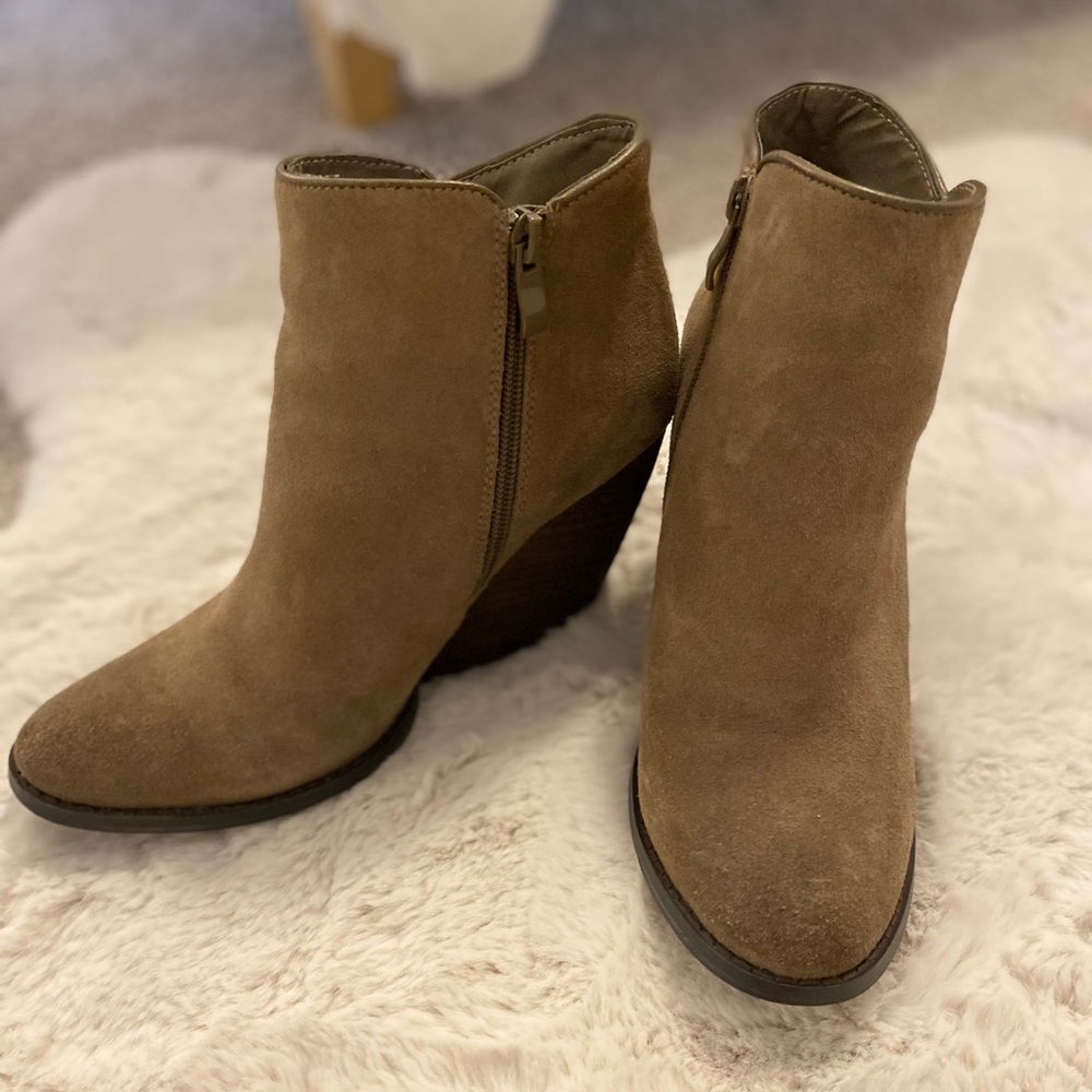 Very Volatile booties